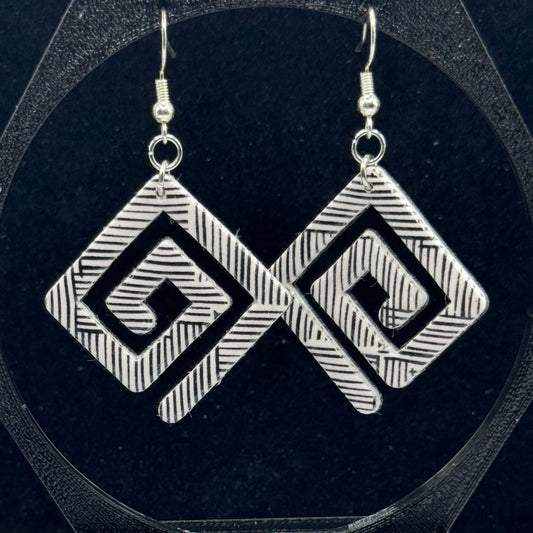 Black & White Geometric Spirals