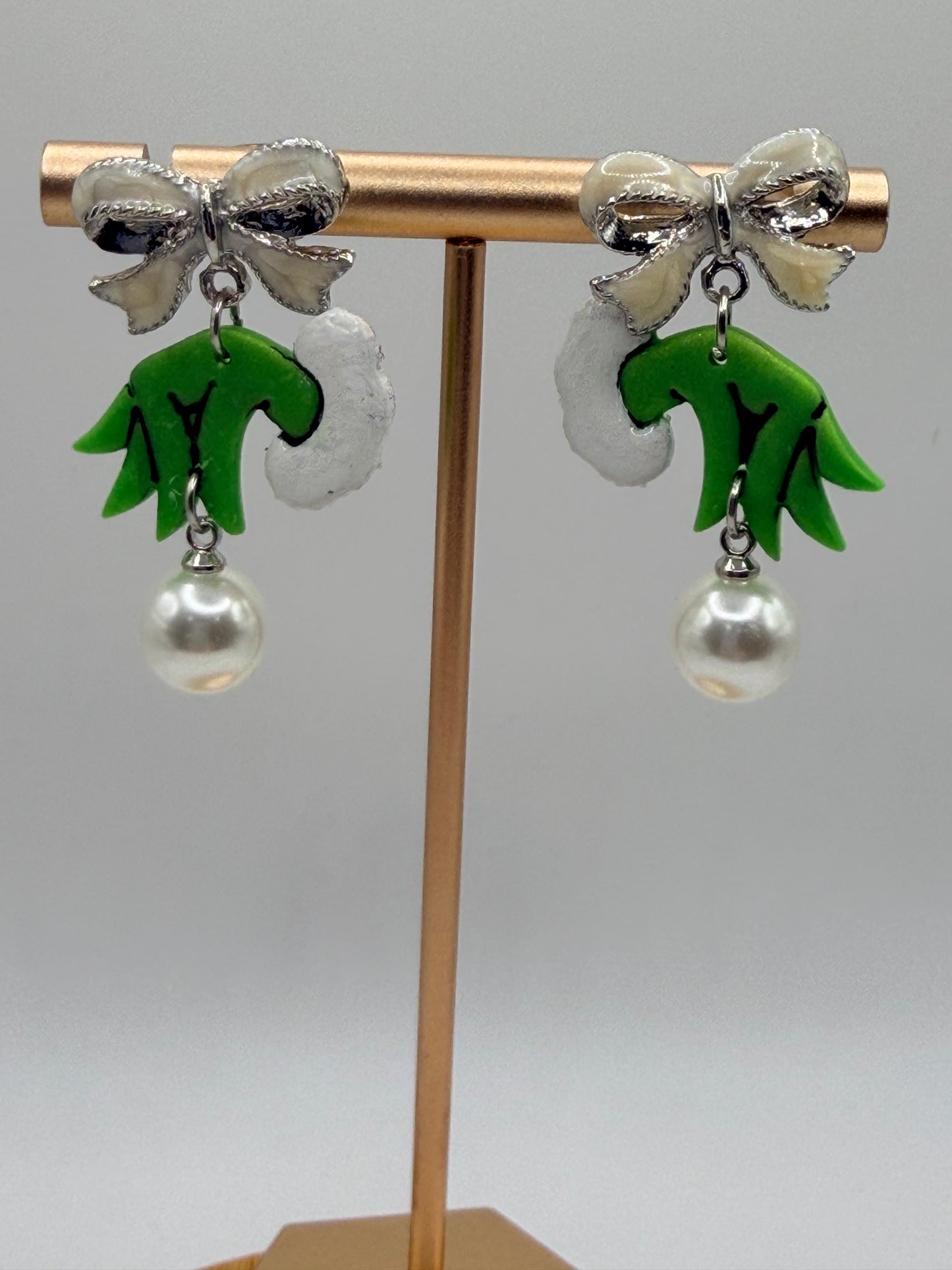 Grinch Hand Dangles