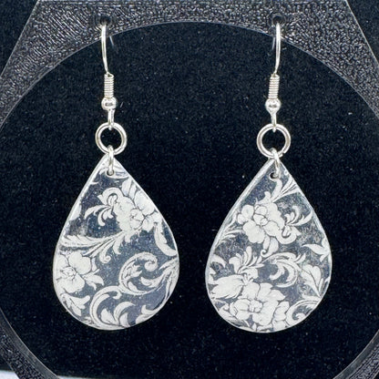Twilight Damask Drops
