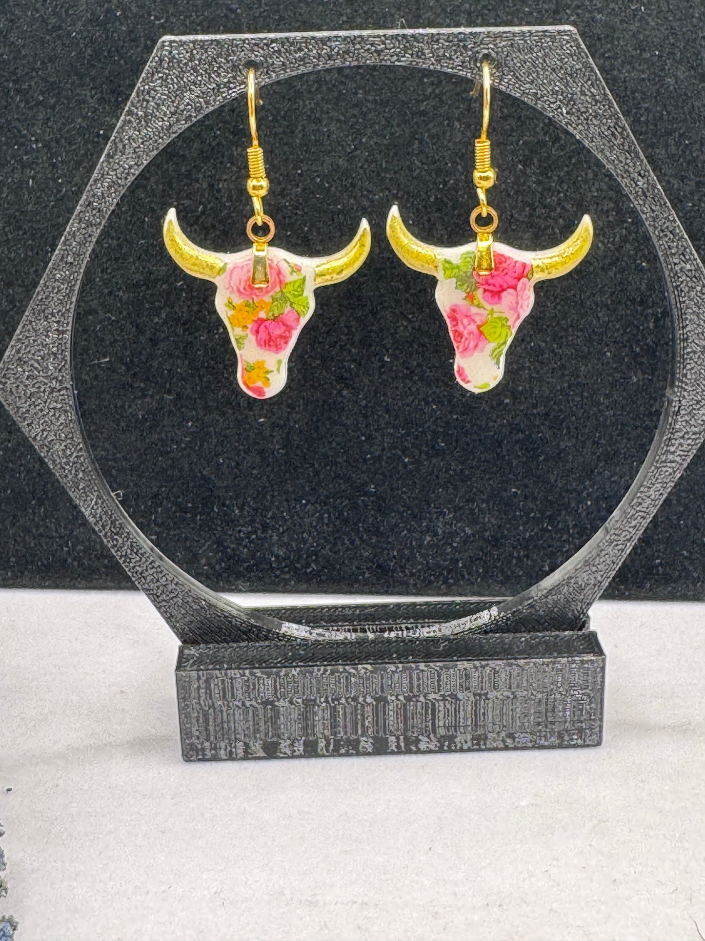 Prairie Rose Skulls